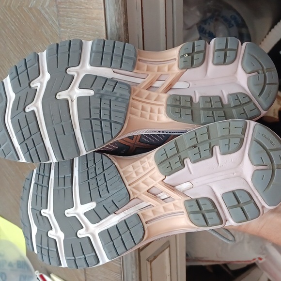 Asics Gel KAYANO 26 WOMENS SZ 8.5 RUNNING SHOES - Picture 5 of 10